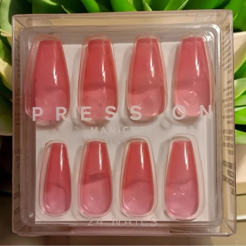 Forever 21 Press On Manicure Set in Transparent Pink, NWT
